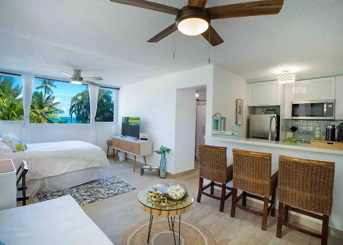 Beachfront Paradise Isla Verde