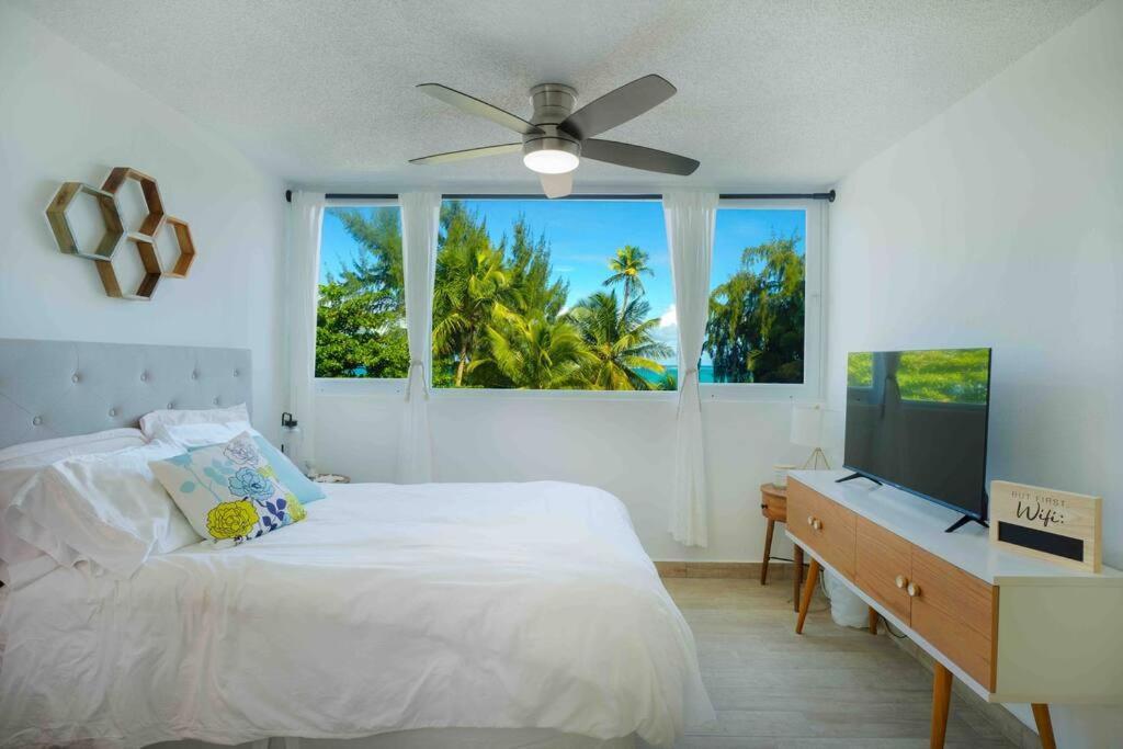 Beachfront Paradise Isla San Juan